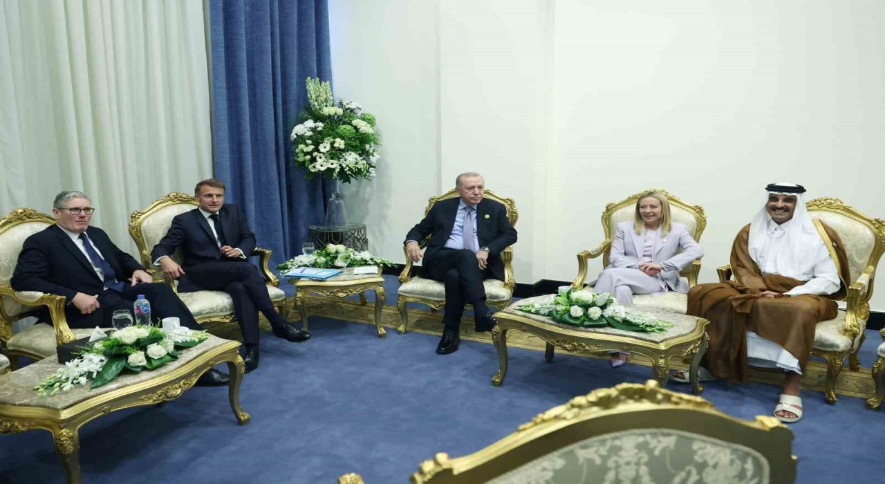 Cumhurbaşkanı Erdoğandan İtalya Başbakanı Meloniye: Sigarayı bıraktırmam lazım