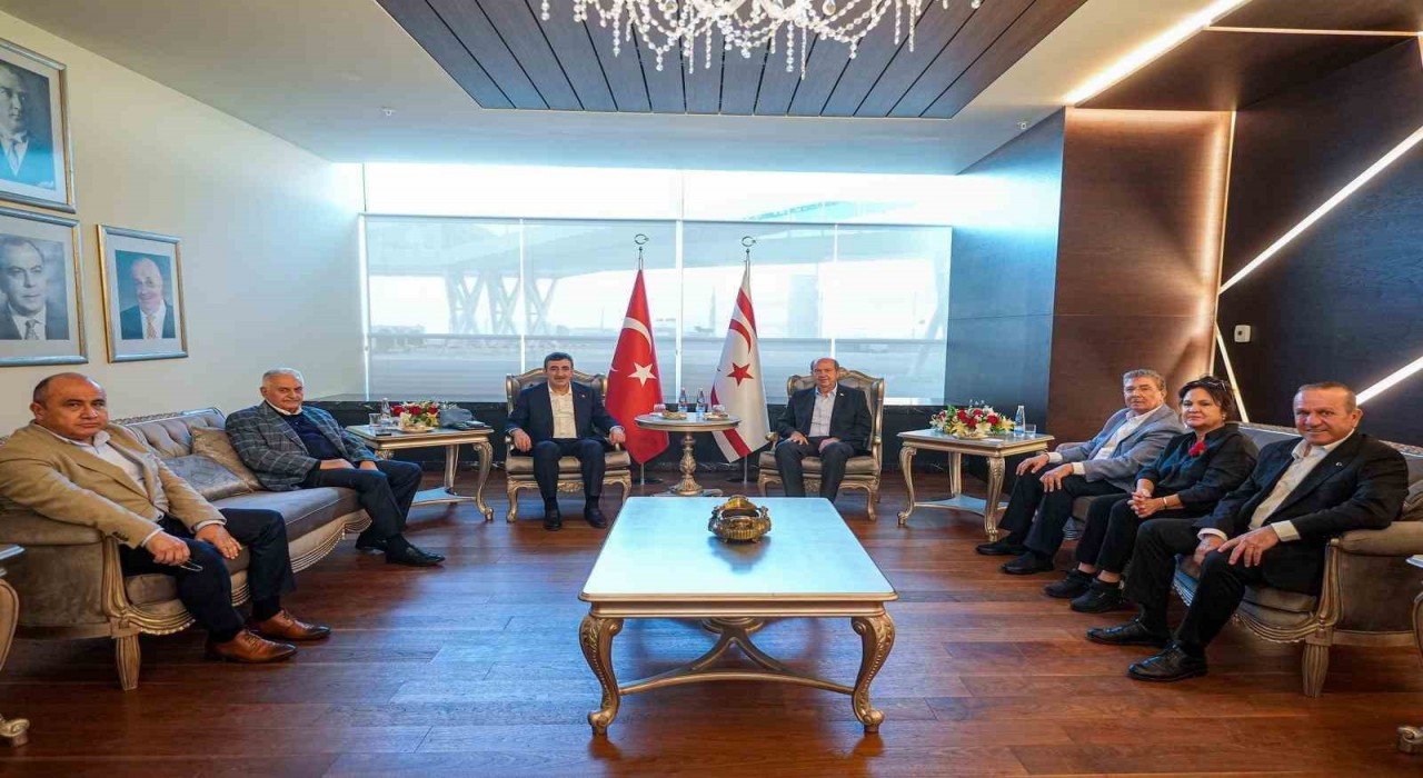 Cumhurbaşkanı Yardımcısı Yılmaz, KKTCdeki temaslarını tamamladı