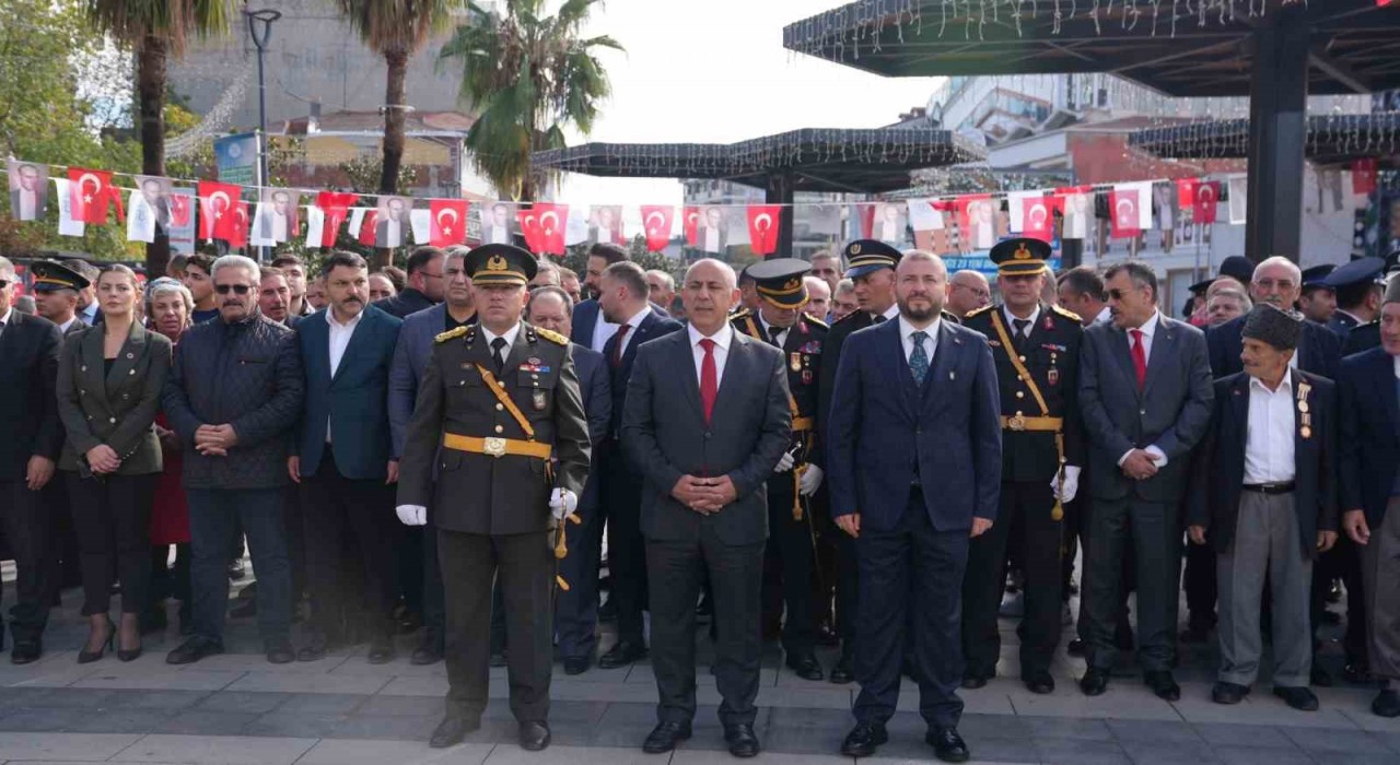 Cumhuriyet Bayramı Arnavutköyde coşkuyla kutlandı