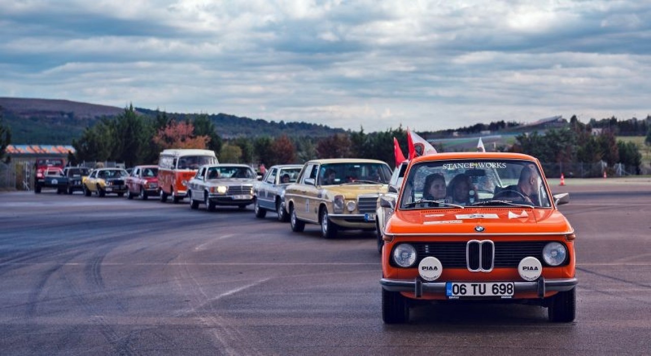 Cumhuriyet Rallisinde kazanan dostluk oldu