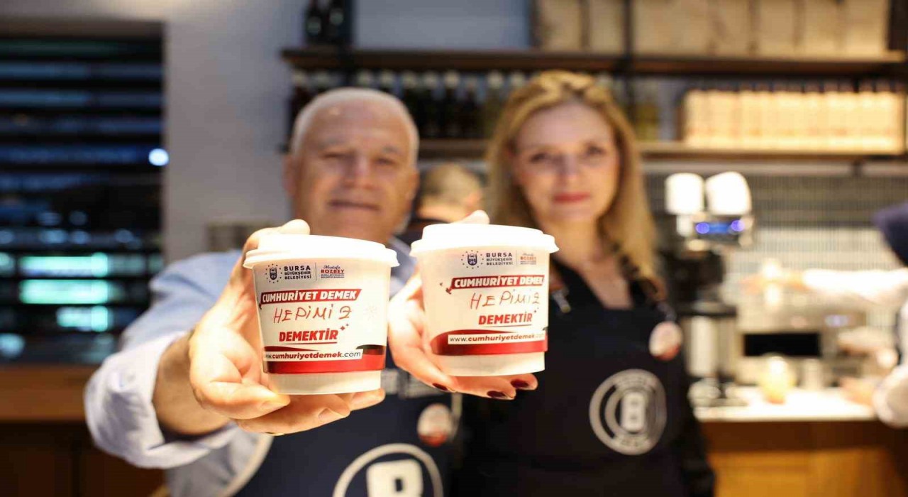 Cumhuriyetin sıcaklığı Bursada paylaşıldı