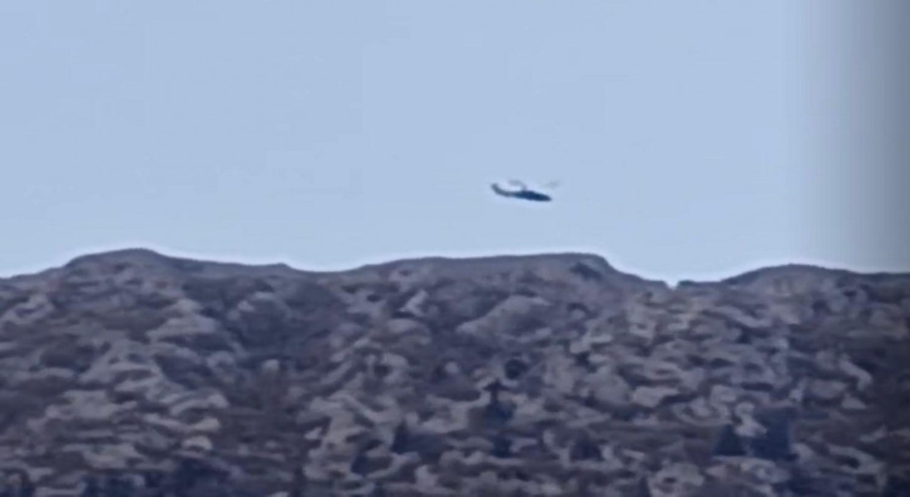 Dağda mahsur kalan 2 kişi askeri helikopterle kurtarıldı