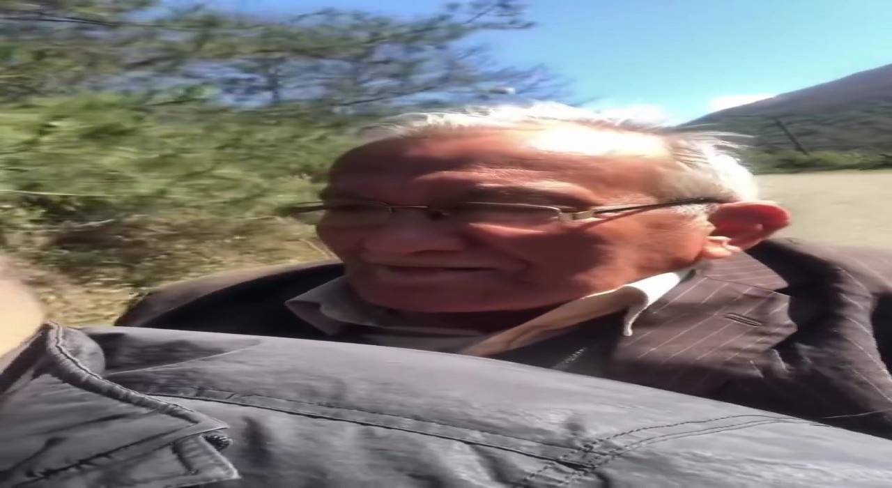 Dedeyle torununun motosiklet yolculuğu gülümsetti