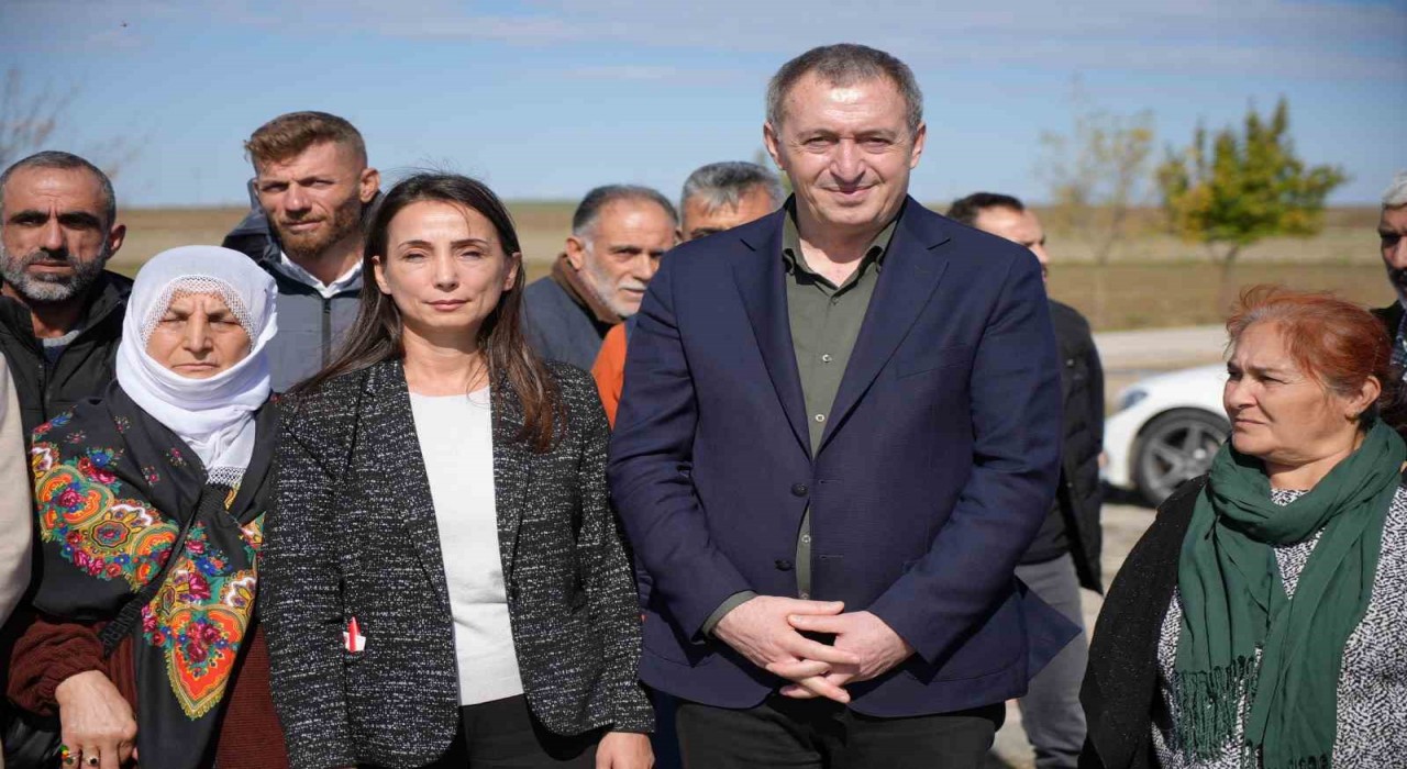 DEM heyeti Selahattin Demirtaşla görüştü