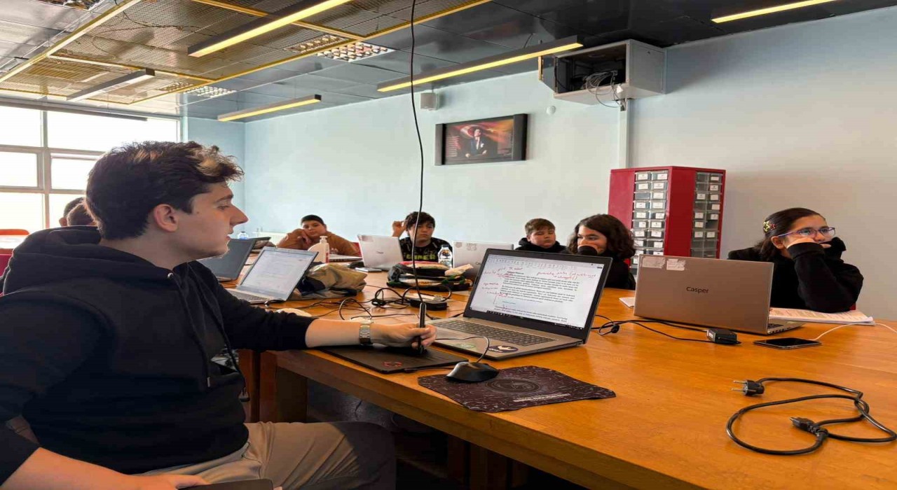 DENEYAP teknoloji atölyeleri Muğlada geleceğin üretken nesillerini yetiştiriyor