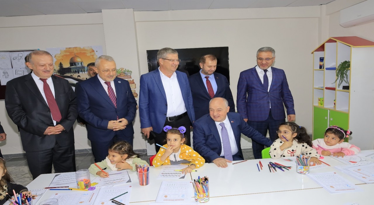 Denizlide 4-6 yaş Kuran Kursu ve Gençlik Merkezi hizmete açıldı