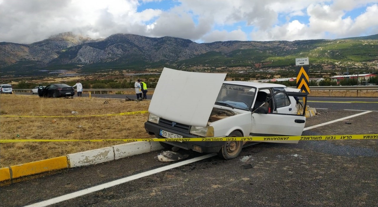 Denizlide kavşaktan ölümlü kaza