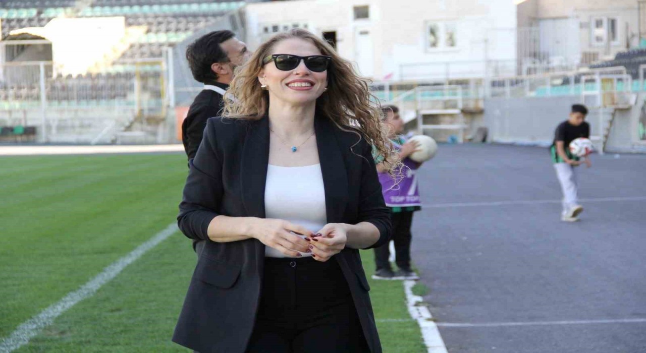 Denizlili kadın denetçi Türkiyede bir ilke imza attı