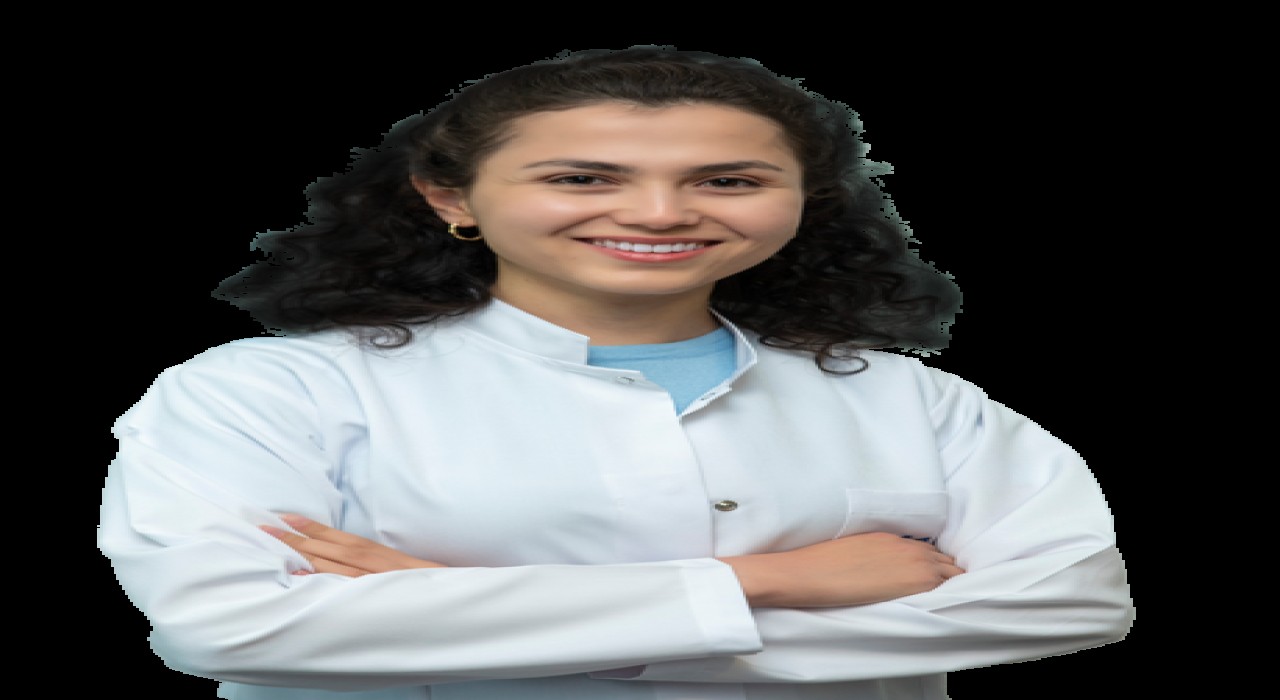 Diş Hekimi Hayrunnisa Batur: Sosyal medya, gülüş estetiği talebini arttırdı