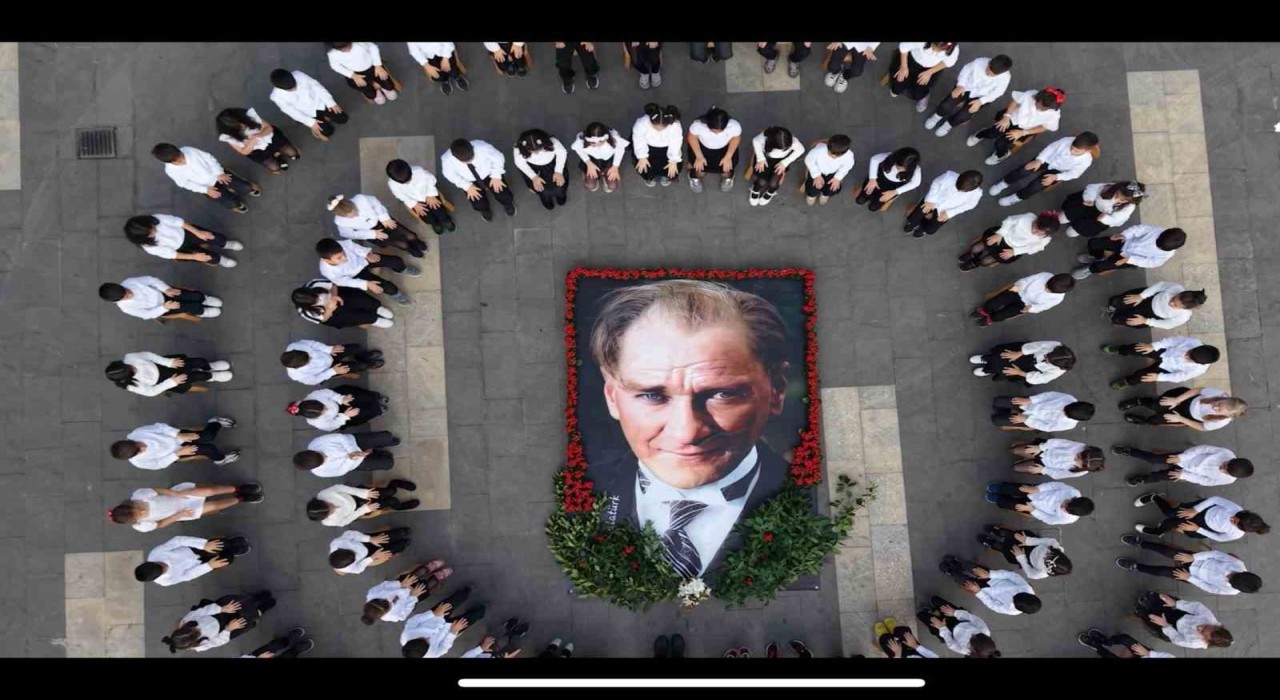 Diyarbakırda Cumhuriyet 102 çiçekle filizlendi