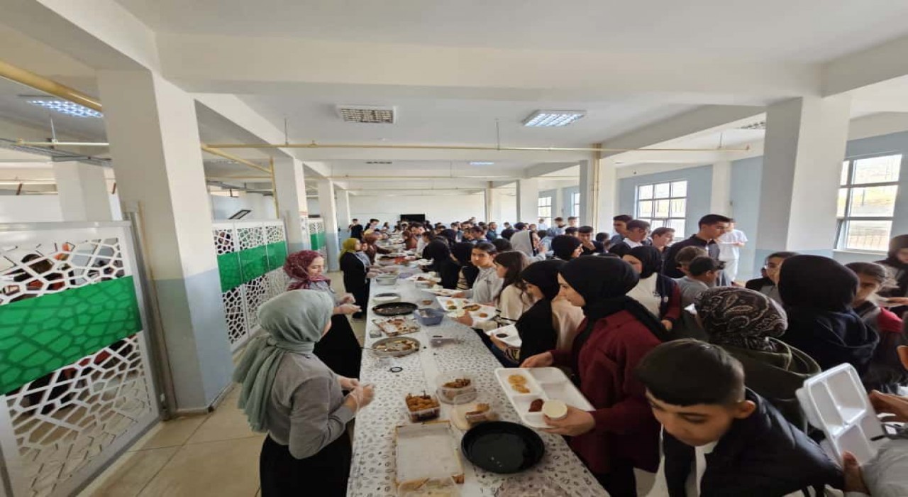 Diyarbakırda Gazze halkına yardım etkinliği