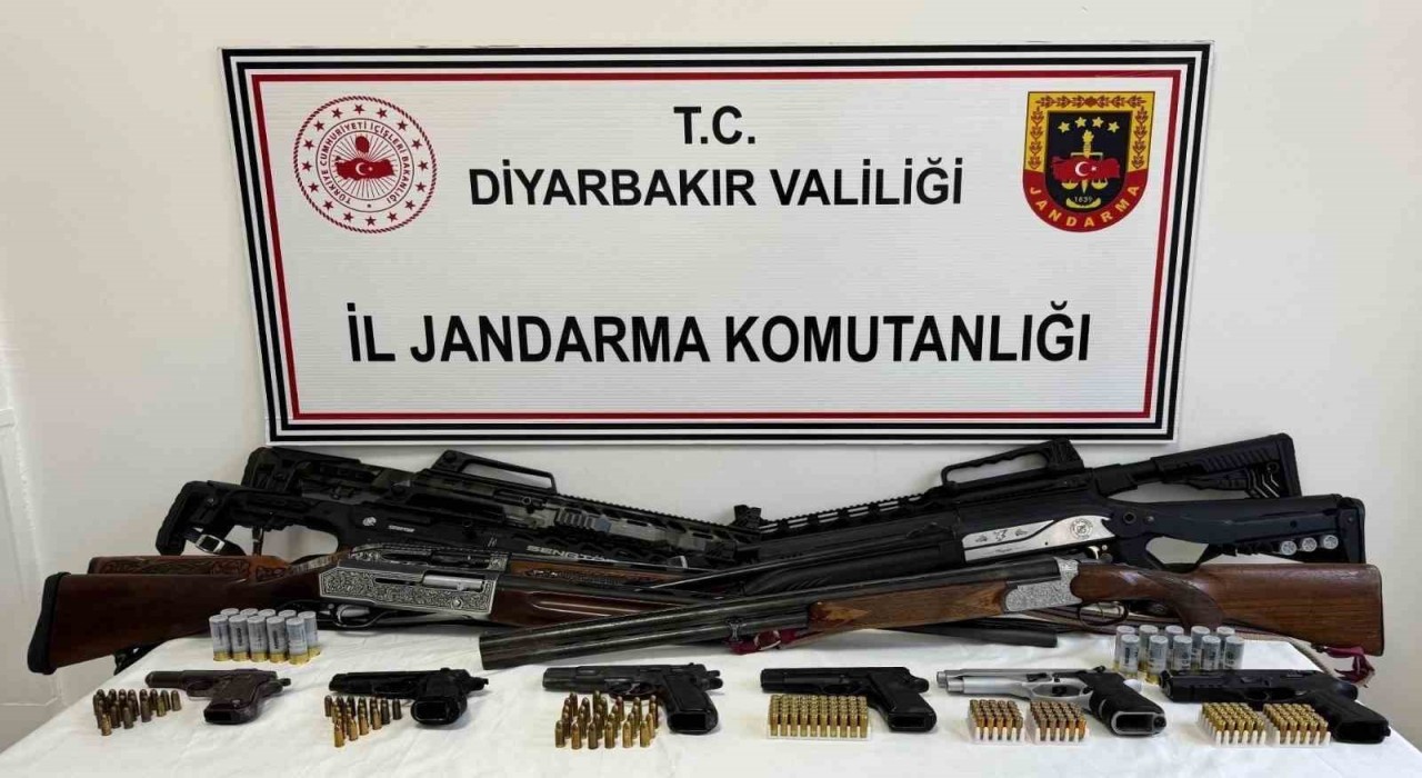 Diyarbakırda ruhsatsız silah operasyonu