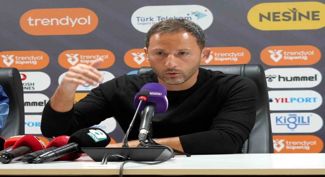 Domenico Tedesco: Bugünkü 1 puandan mutlu olmamız gerekiyor