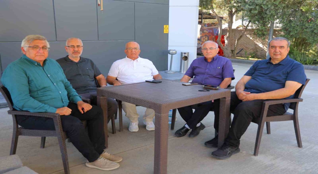 Dostları ülkücü camianın sevilen isimlerinden Ökkeş Şendilleri anlattı