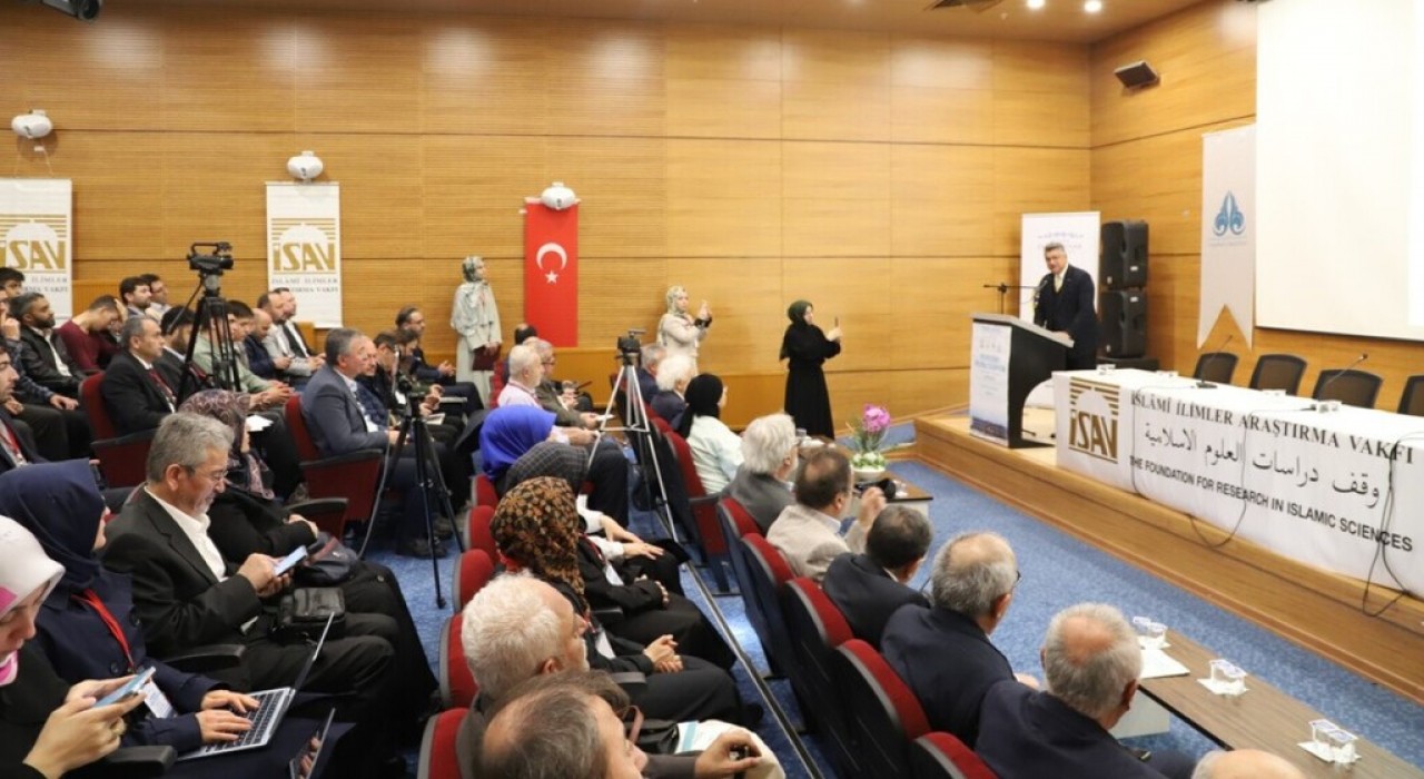 DPÜde Postmodernizm, Toplumsal Değişim ve Din başlıklı sempozyum