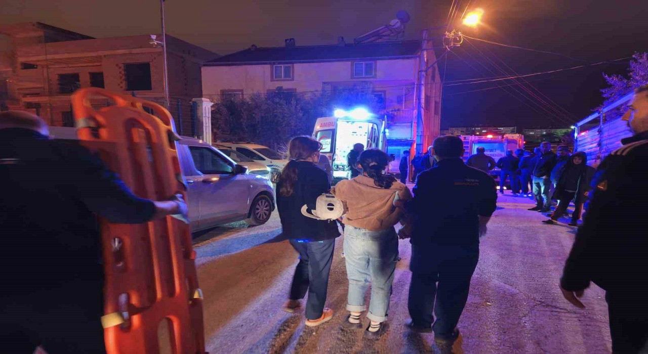 Düğün hazırlığı sırasında tavanı çöken evde yaralanan 6 kişiden 5i taburcu edildi