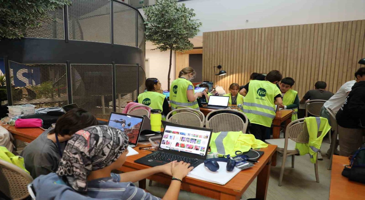 Dünyanın en büyük Hackthonu NASA Space Apps Challange başladı