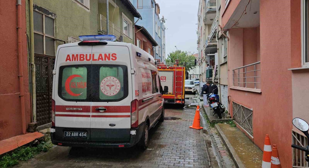 Edirnede baca yangını korkuttu