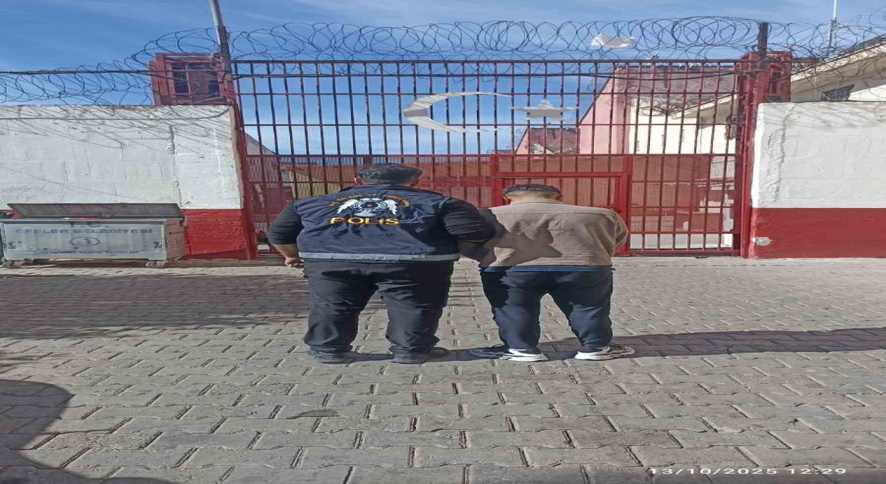 Efelerde 10 yıl hapis cezası bulunan firari yakalandı