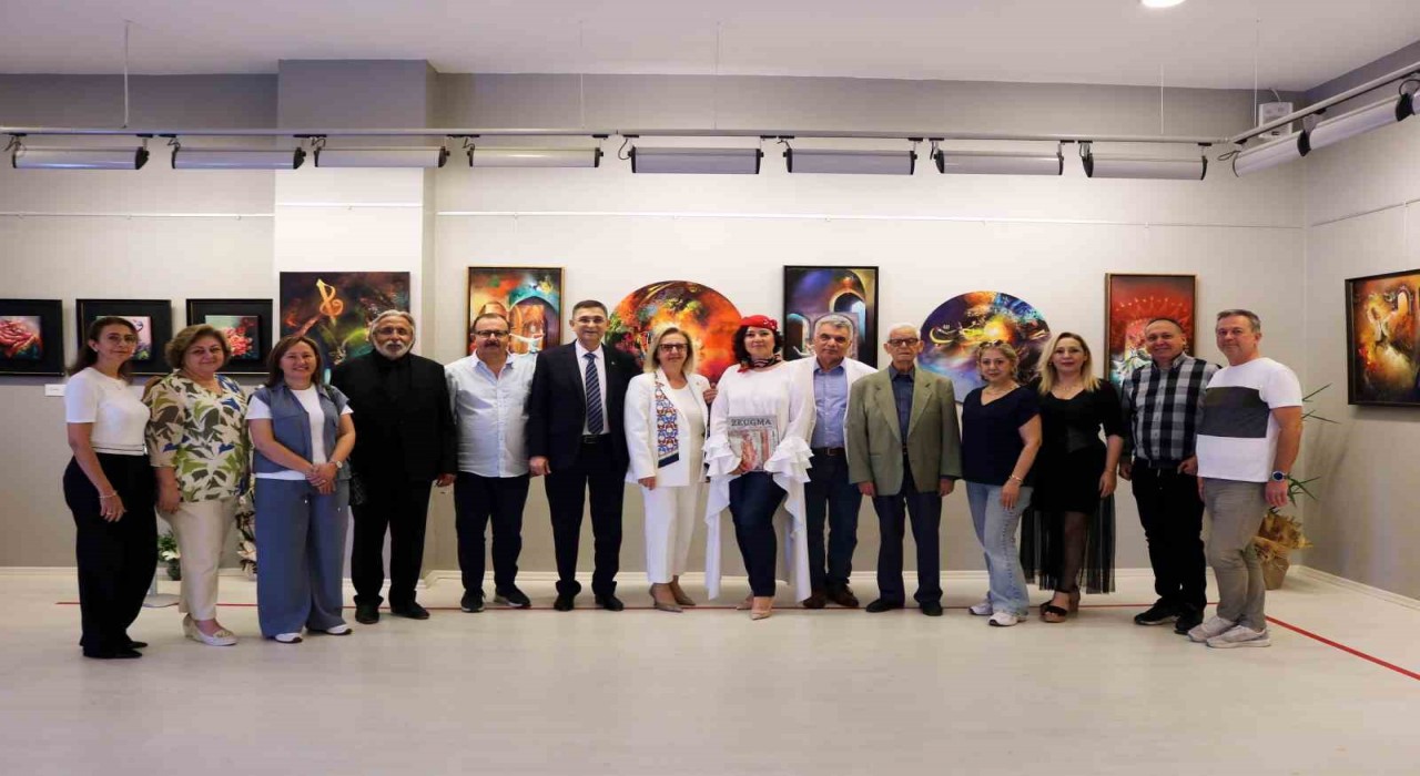 Eker, Sanko Sanat Galerisinde sergi açtı