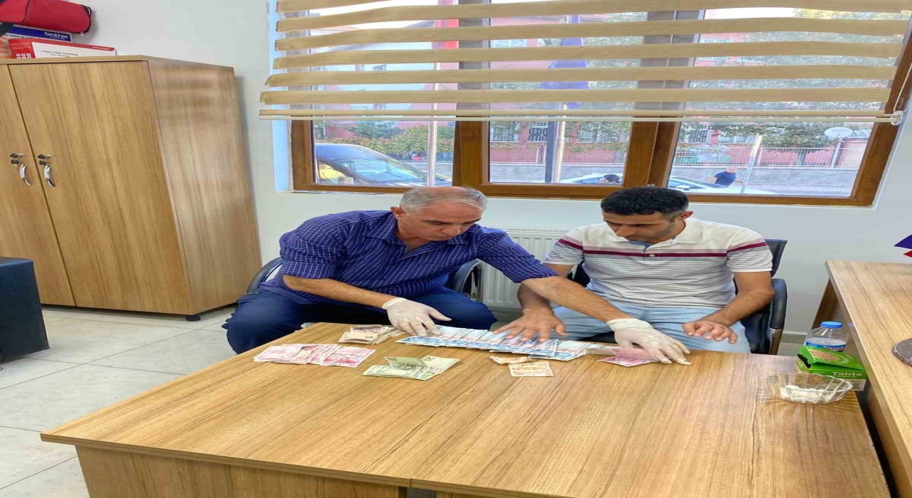 Elazığda dilenci operasyonu: Üzerinden 3 saatte topladığı bin 950 lira çıktı