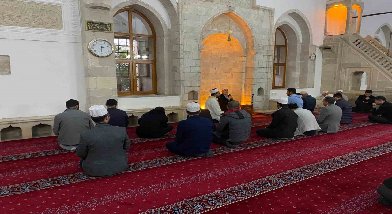 Elazığda sabah namazı buluşmaları