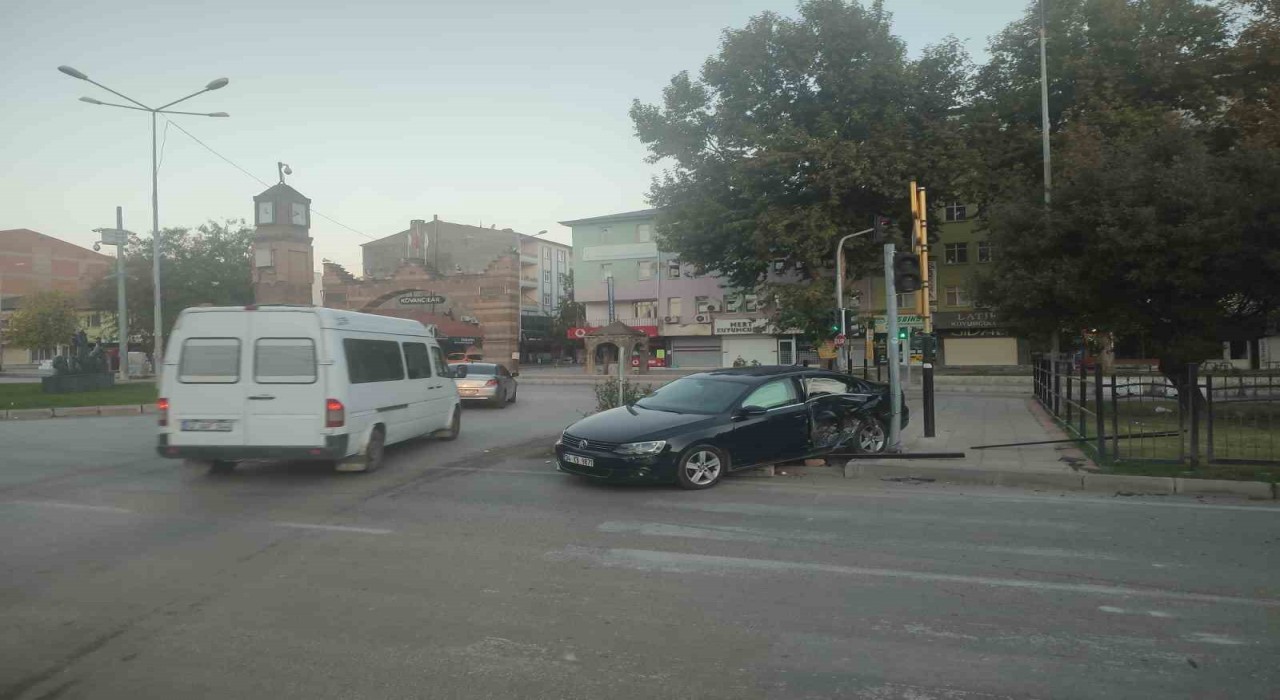 Elazığda trafik kazası: 1 yaralı