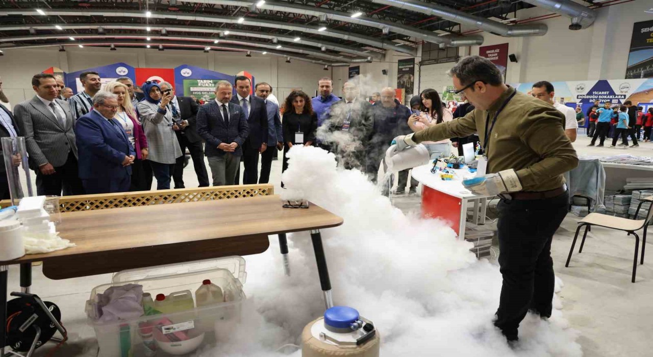 Elazığda TÜBİTAK bilim şenliği başladı