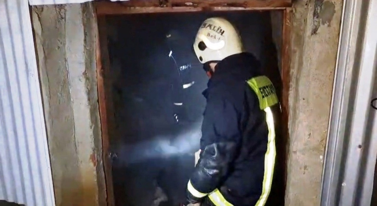 Emette ahşap ev yangını