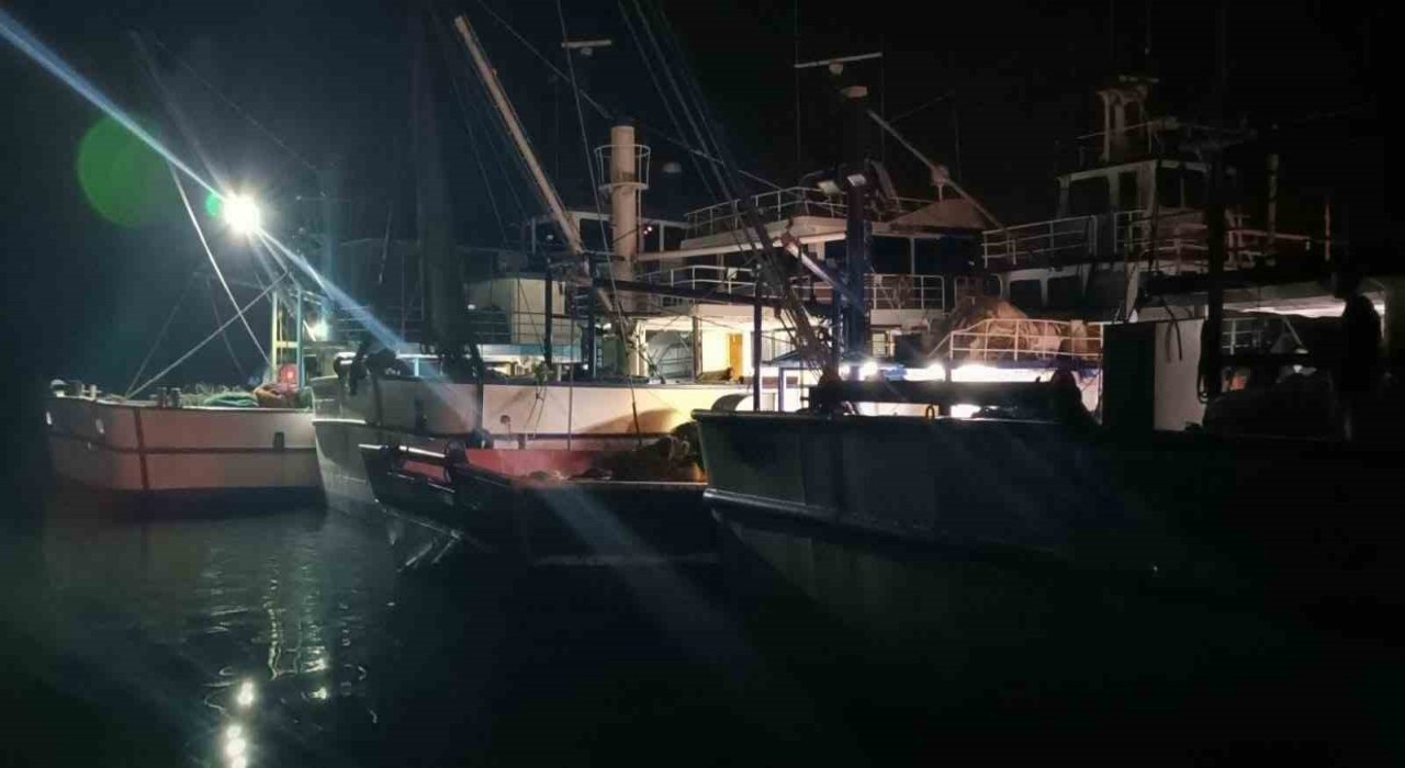 Enezde trol gemilerine denetim