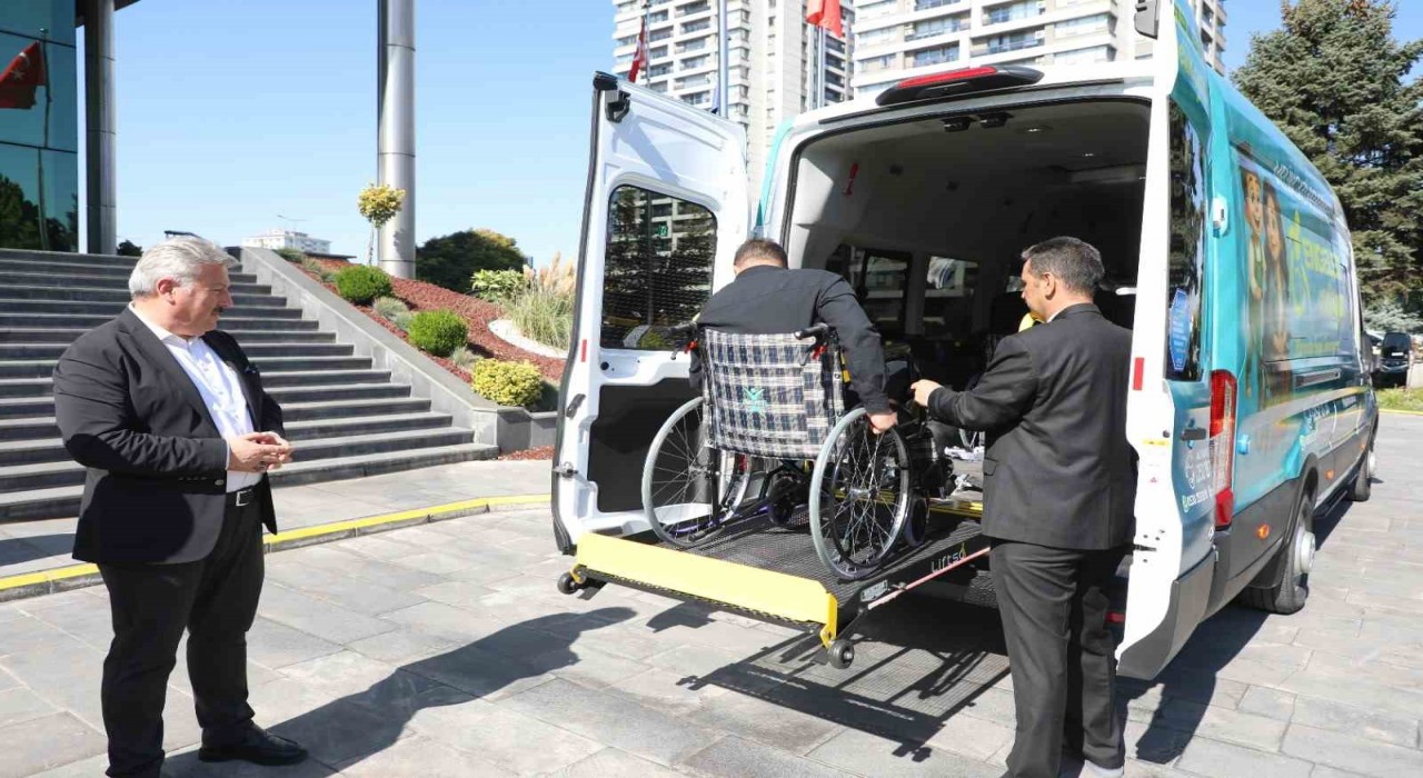 Engelsiz Melikgazi aracı hizmette