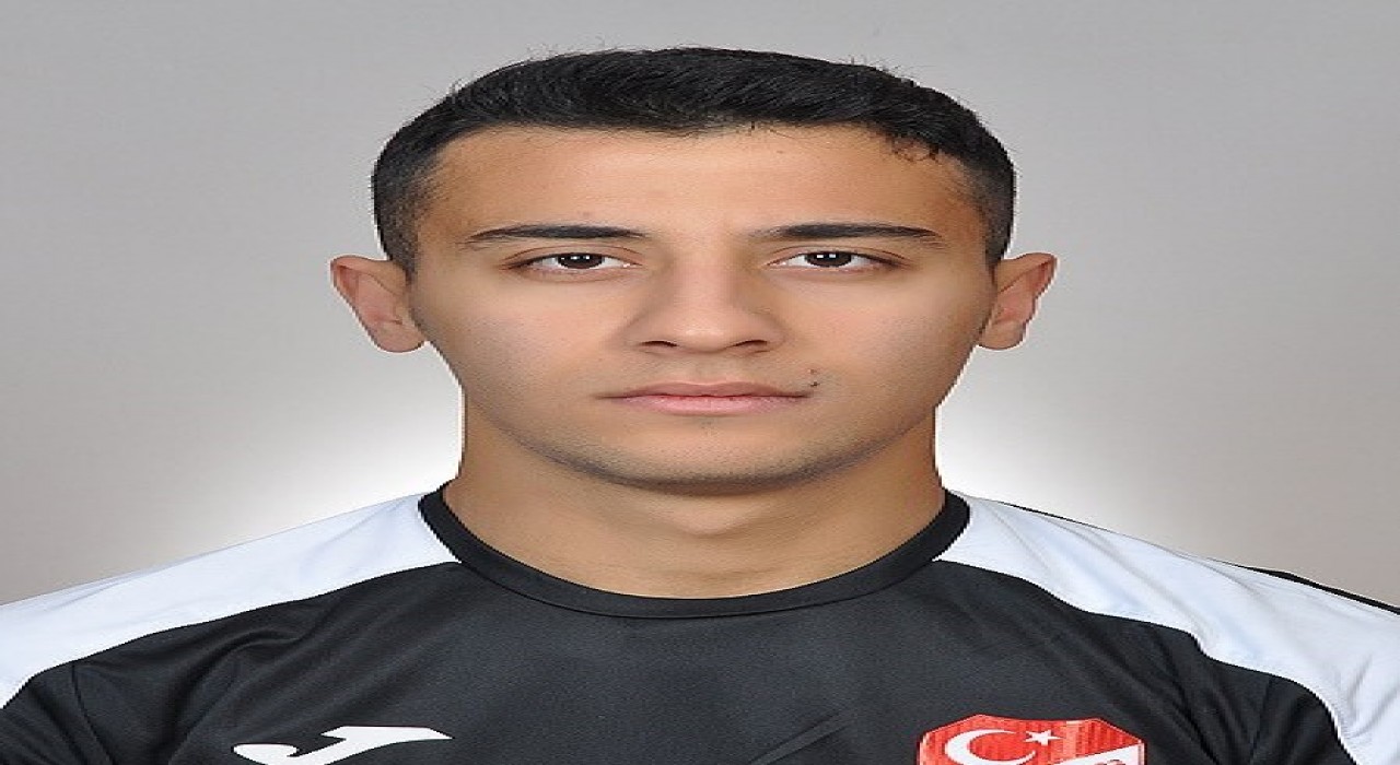 Erciyes 38 FK - Ağrı 1970 SK maçını Hikmet Ayberk Han Tiryaki yönetecek