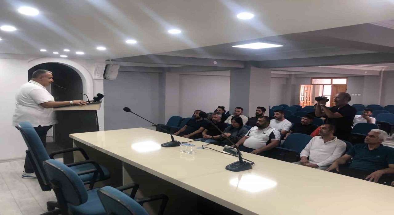 Erzincanda esnaf imitasyon ürün davalarıyla zor durumda