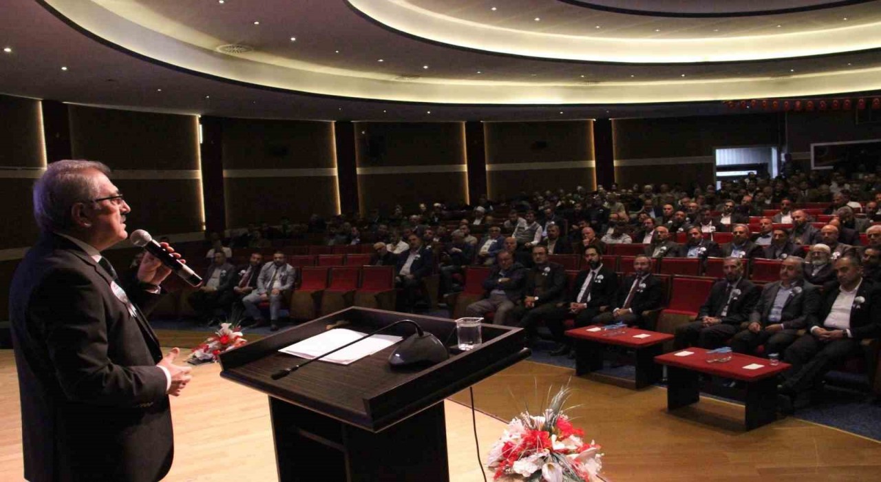 Erzurumda Mevlid-i Nebi konferansı düzenlendi