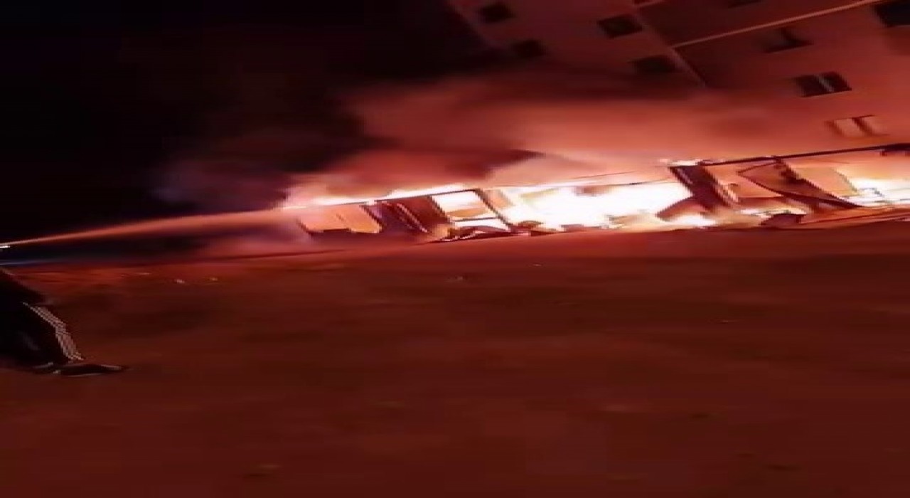 Erzurumda şantiye alanında korkutan yangın