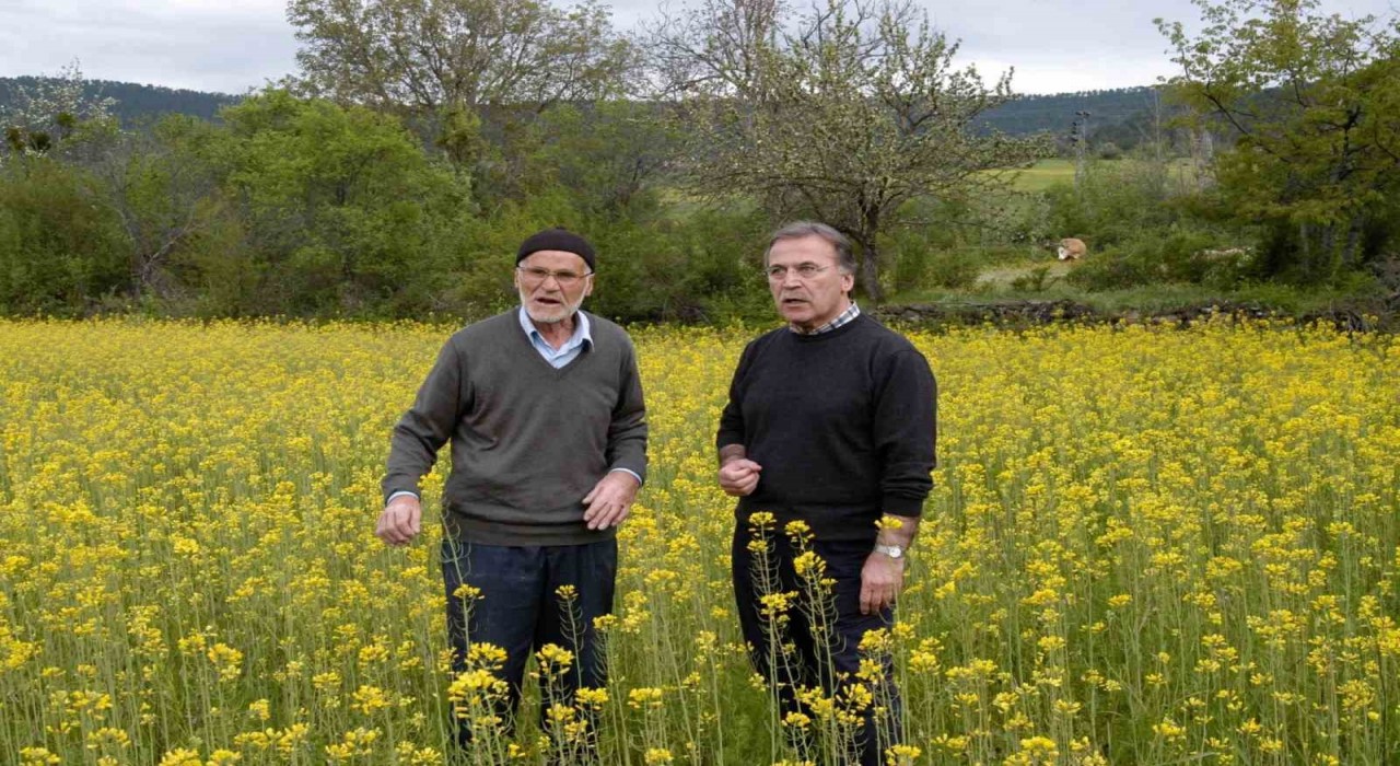 Eski TBMM Başkanı Mehmet Ali Şahinin babası hayatını kaybetti