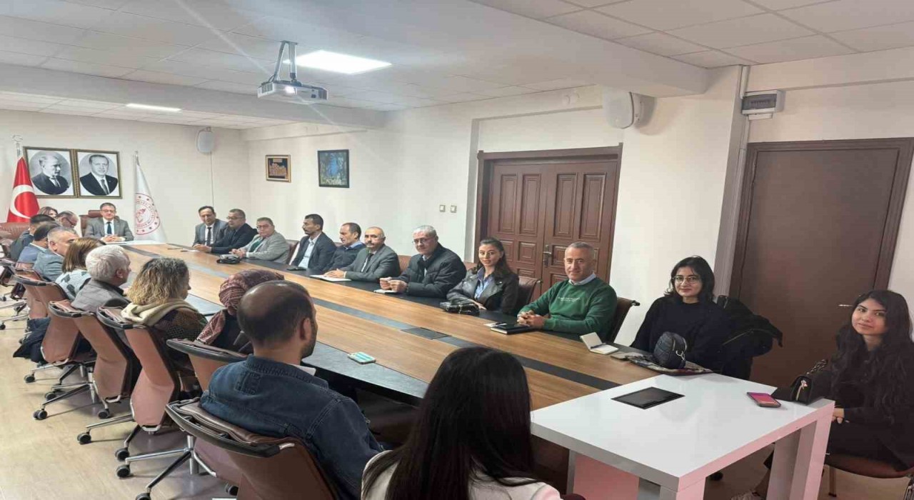 Eskişehir İl Milli Eğitim Müdürlüğünde Atama ve Yer Değiştirme Toplantısı gerçekleştirildi