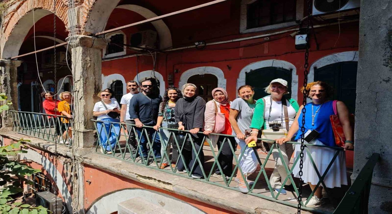 Fatih Belediyesinden Kapalıçarşı Hanlar turu: İstanbulun saklı köşelerinde Tarihi yolculuk