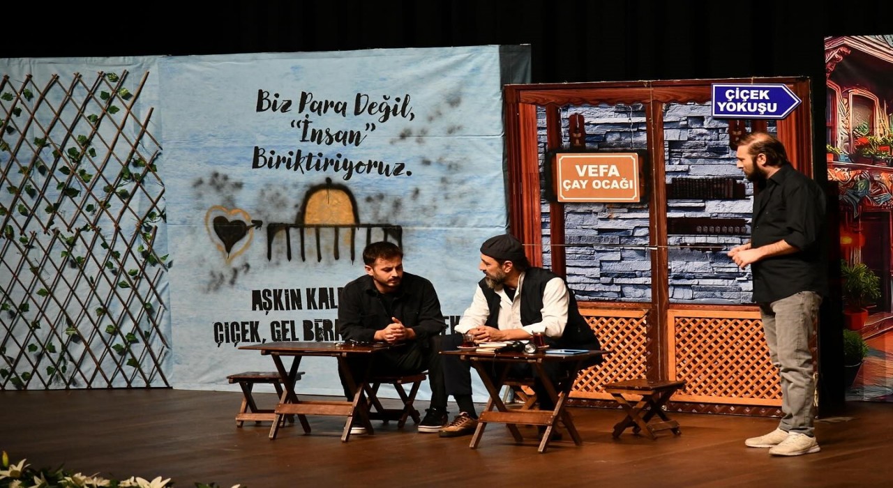 Filistinin çığlığı Aynalar oyunu ile Başiskelede yankılandı