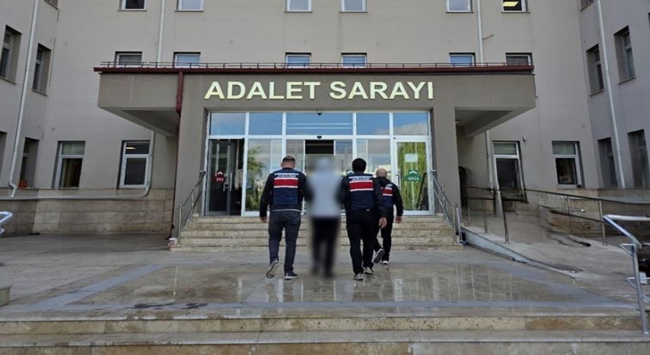 Firari FETÖ üyesi Sivasta yakalandı