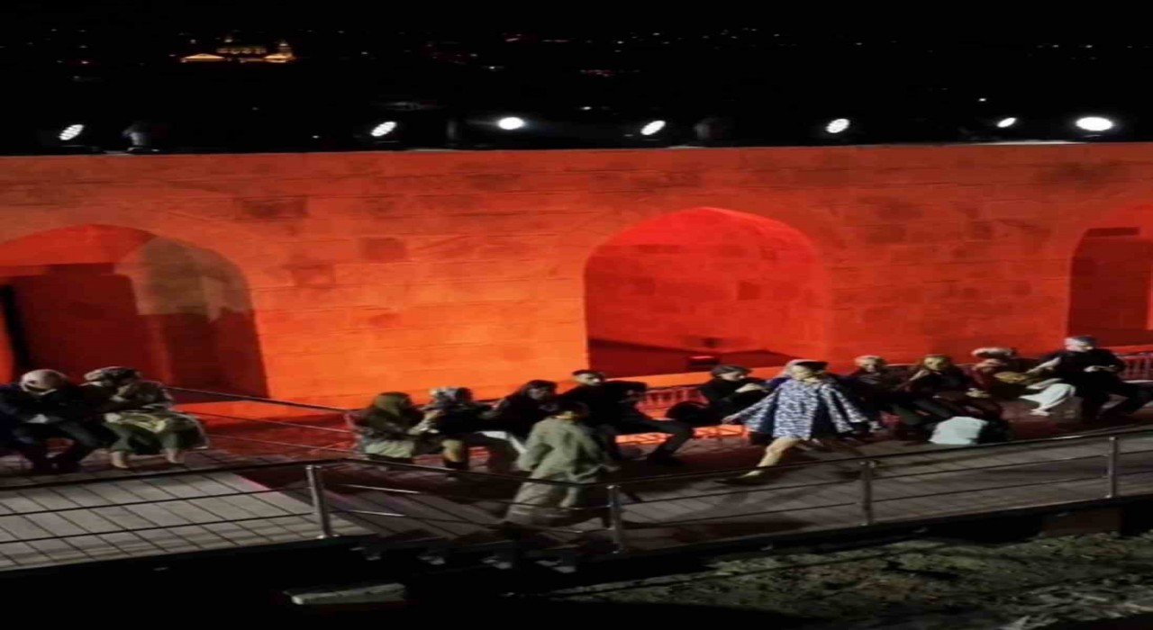 GAİB tarafından düzenlenen defileye tepki