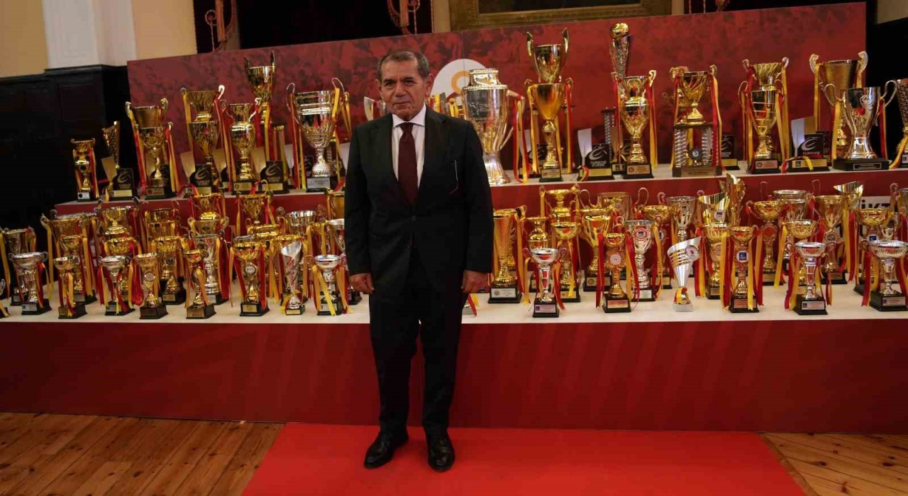 Galatasaray Spor Kulübünde 120. yıl kutlamaları yapıldı