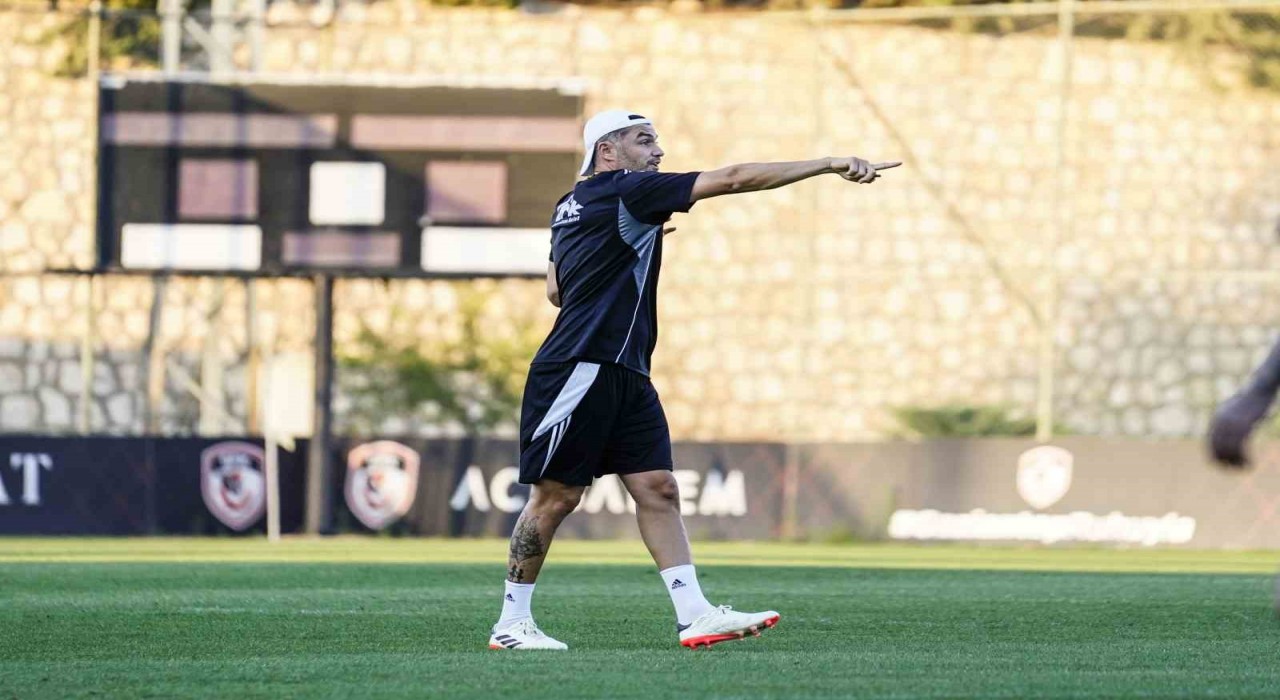 Gaziantep FKnın Burak Yılmaz ile bileği bükülmüyor