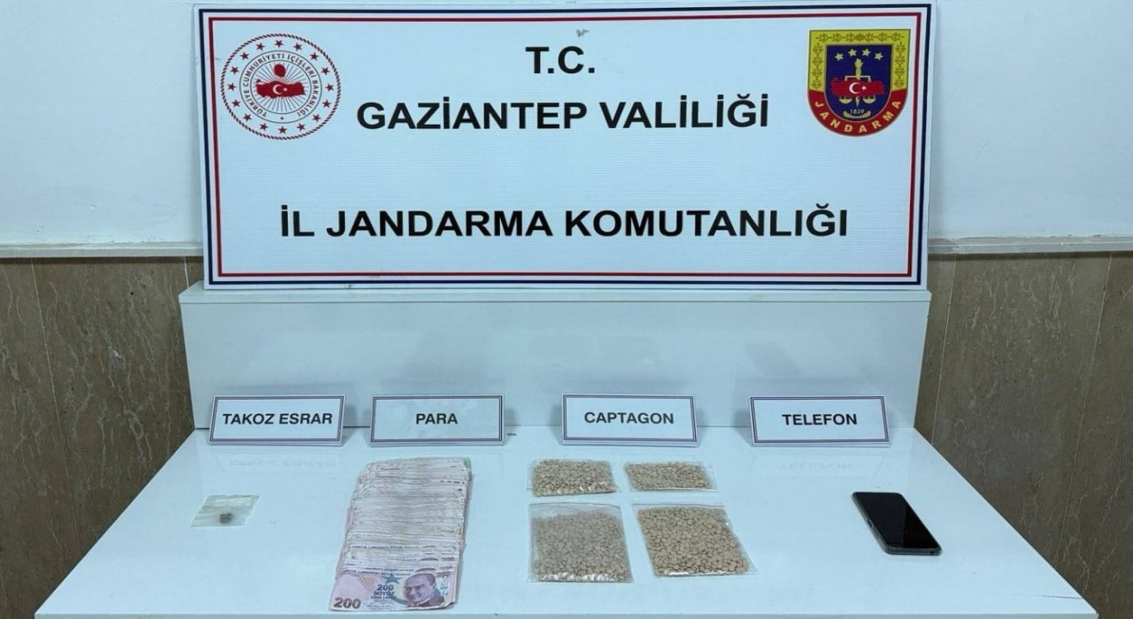 Gaziantepte 4 bin 587 adet captagon hap ele geçirildi: 4 şahıs tutuklandı