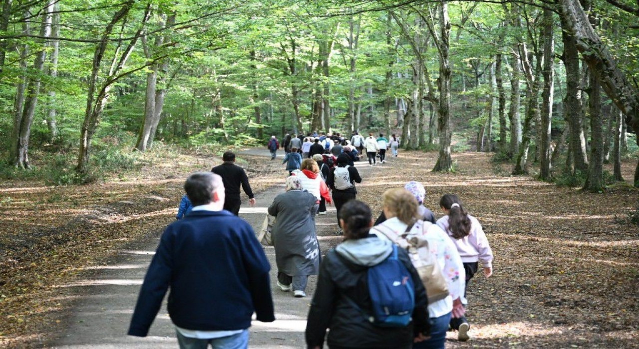 Gaziosmanpaşa Belediyesinden Dünya Yürüyüş Gününe özel doğa yürüyüşü