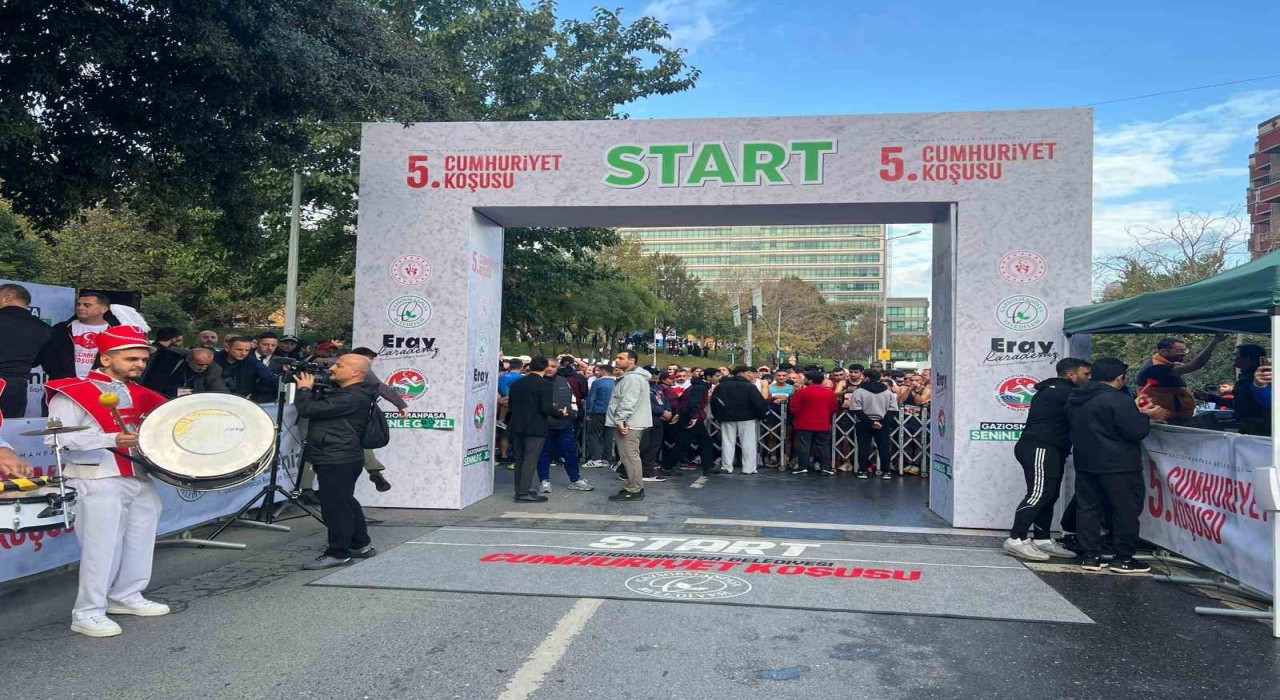 Gaziosmanpaşada 5. Cumhuriyet Koşusu heyecanı