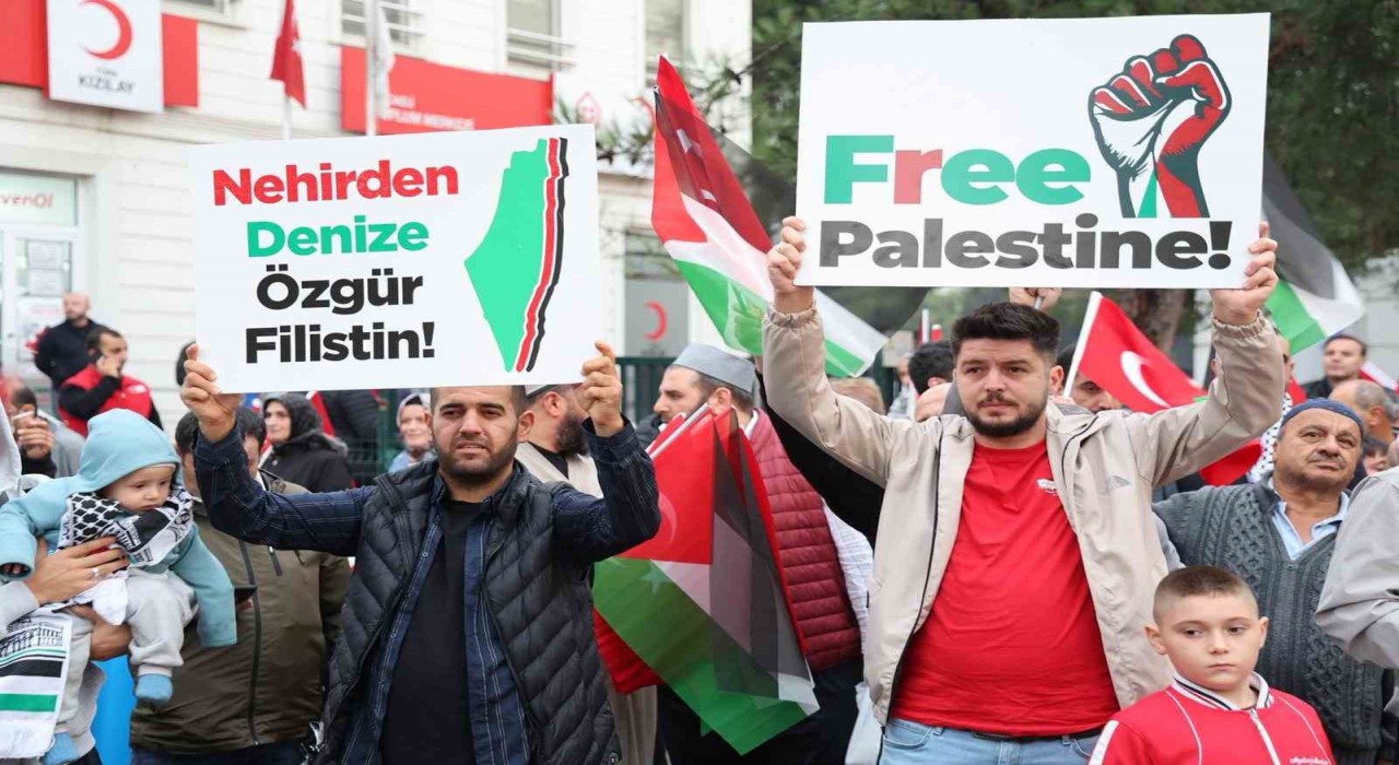Gebzede binlerce kişi Gazze için yürüdü