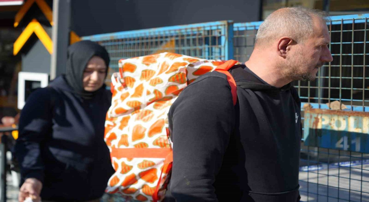 Gebzede boşaltılan 12 binada oturanlar eşyalarını polis kontrolünde aldı