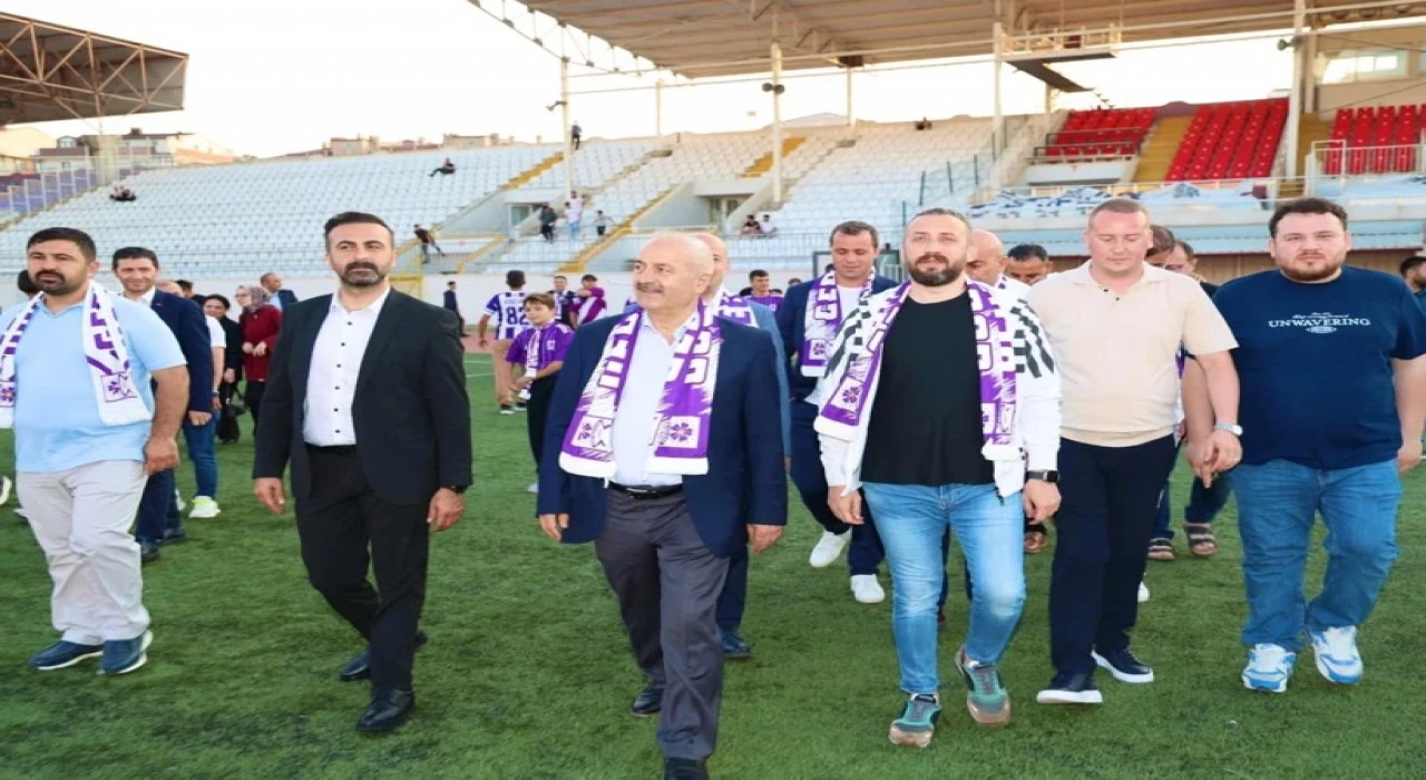 Gebzesporda Yusuf Öztürk kulüp başkanlığını bıraktı