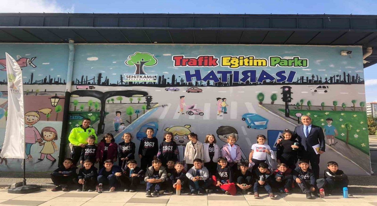 GKVli minikler trafik kurallarını öğreniyor